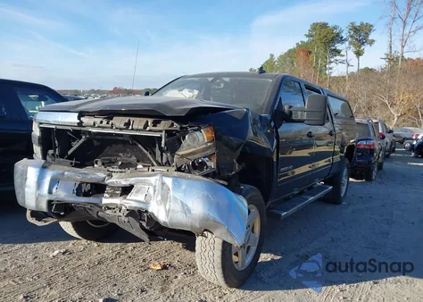 2015 Chevrolet Silverado 2500Hd Lt z USA, uszkodzony, nr VIN 1GC1KVEG7FF565515